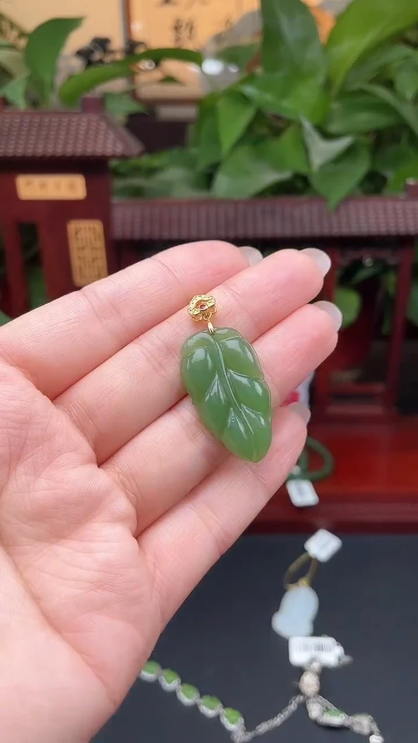 颈饰银S925镶嵌和田玉吊坠TS29多样性发其一