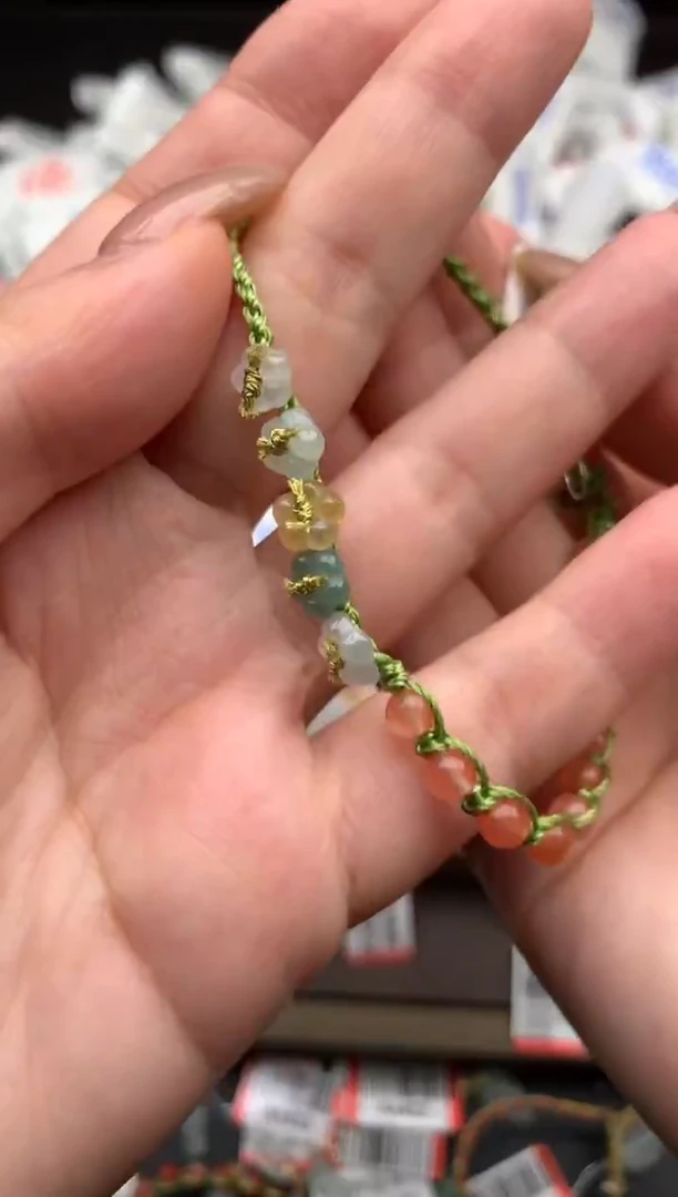 【闪购商品】翡翠手绳未镶嵌一