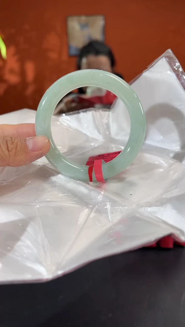 未镶嵌手镯翡翠4