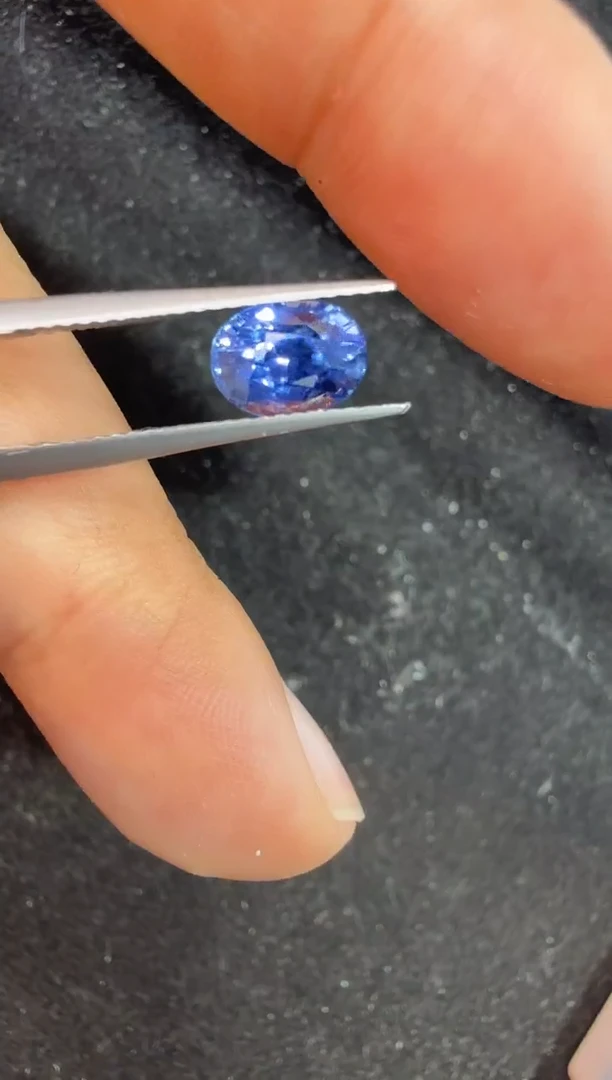 未镶嵌定制定制蓝宝石1.91克拉天然矢车菊无烧斯里兰卡国际证书