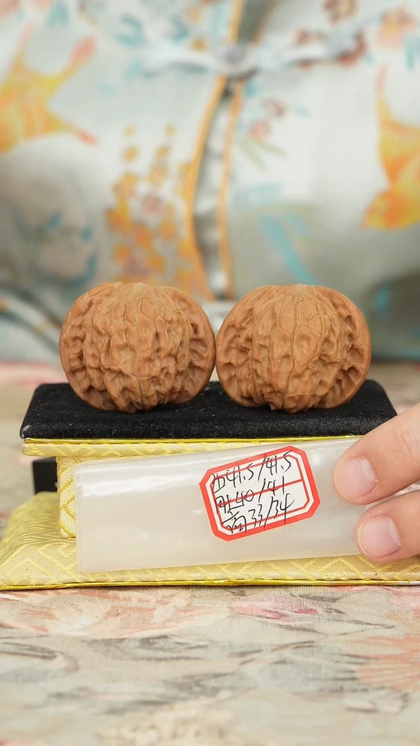 【闪购商品】文玩核桃把件磨盘