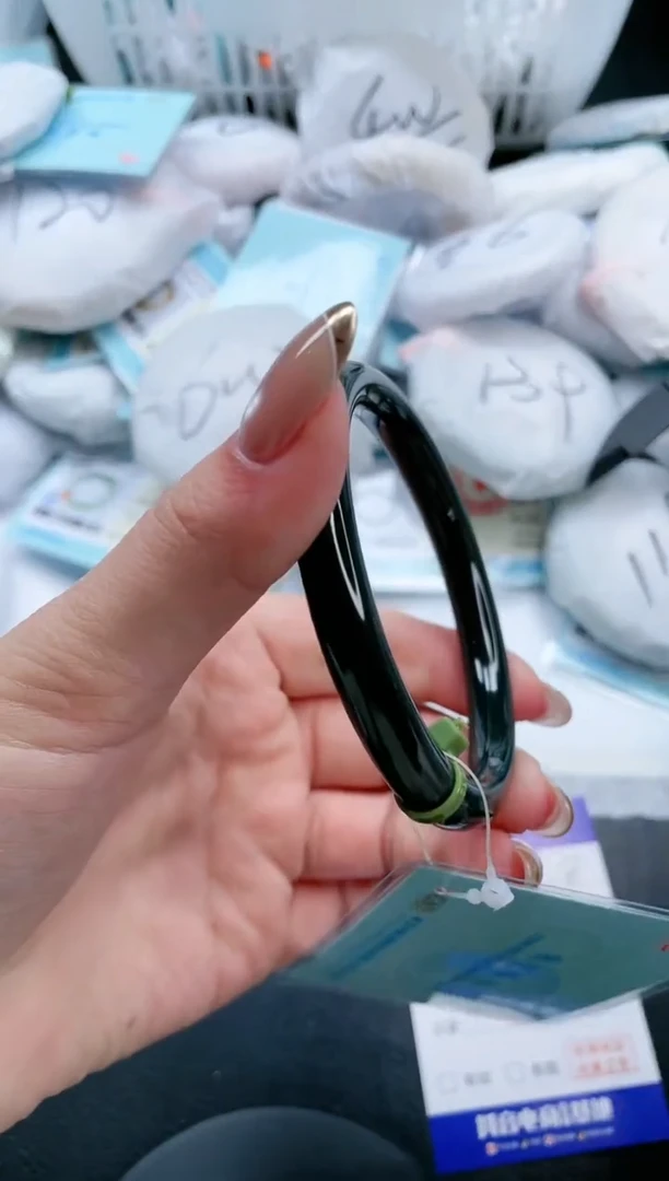 【闪购商品】和田玉手镯未镶嵌21V228-59