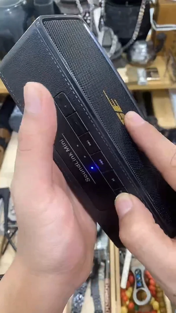 瓷片闪购商品  如图所示