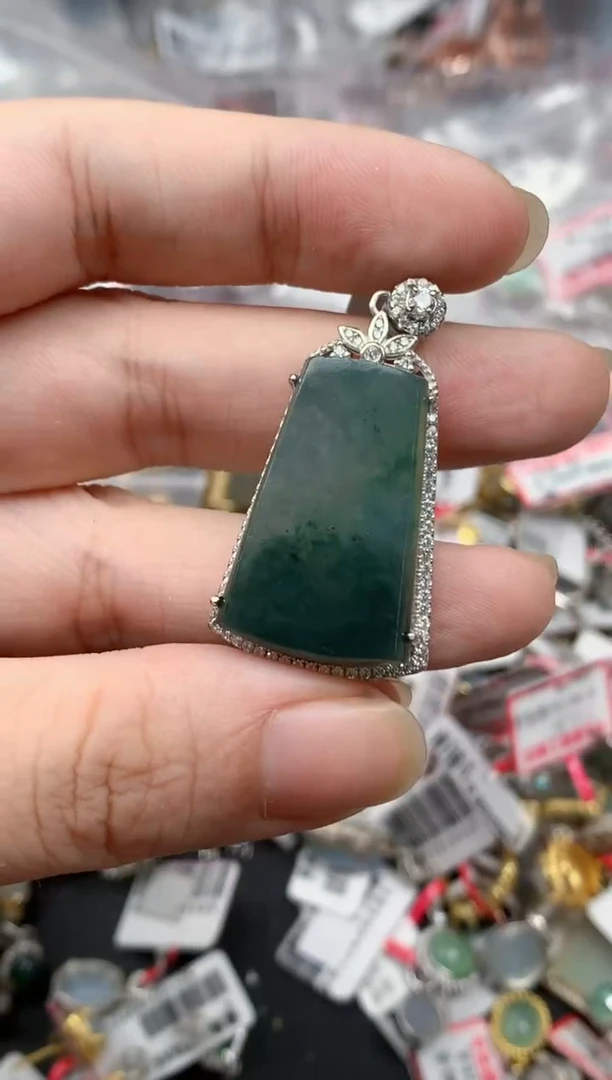 翡翠戒指银S925镶嵌天然缅甸翡翠