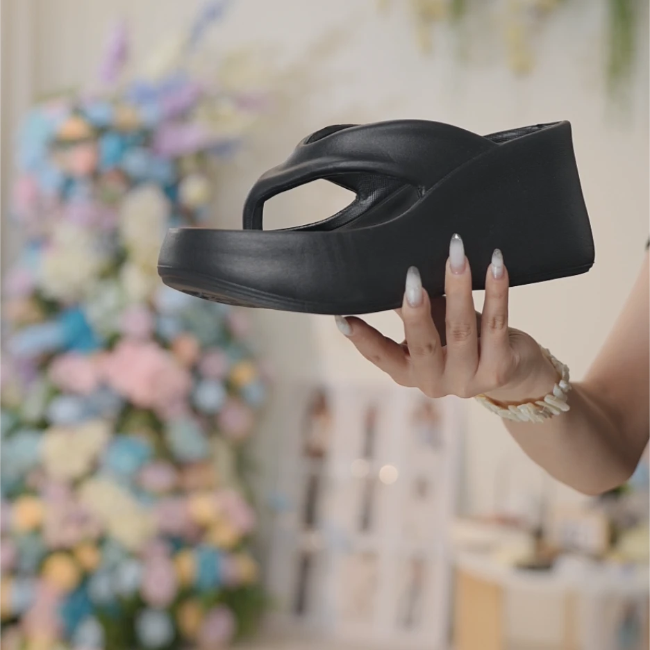 （青）夏季厚底人字拖女外穿夹脚松糕舒适沙滩坡跟凉拖鞋XHPS0724