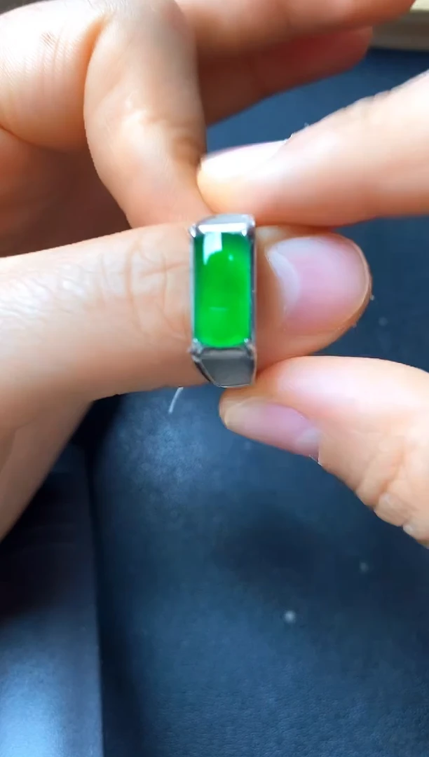 银S925镶嵌戒指翡翠22222