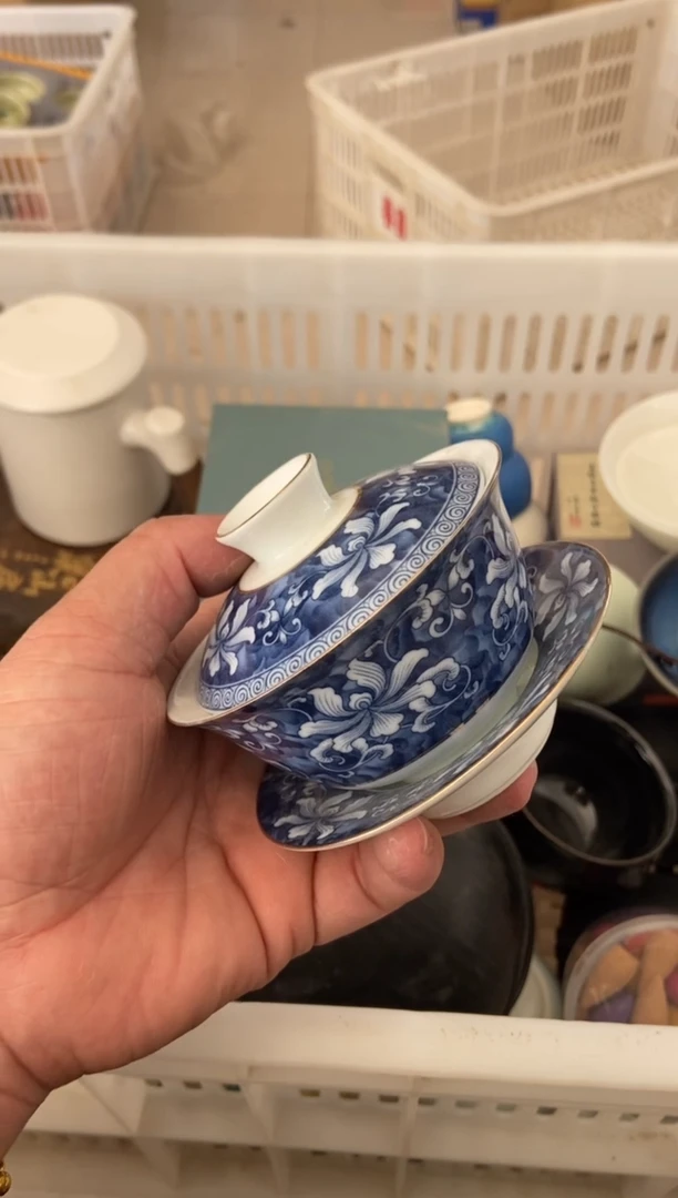 杯无运费险有瑕疵的摄影的产品有使用过的痕迹有点脏介意勿拍杯