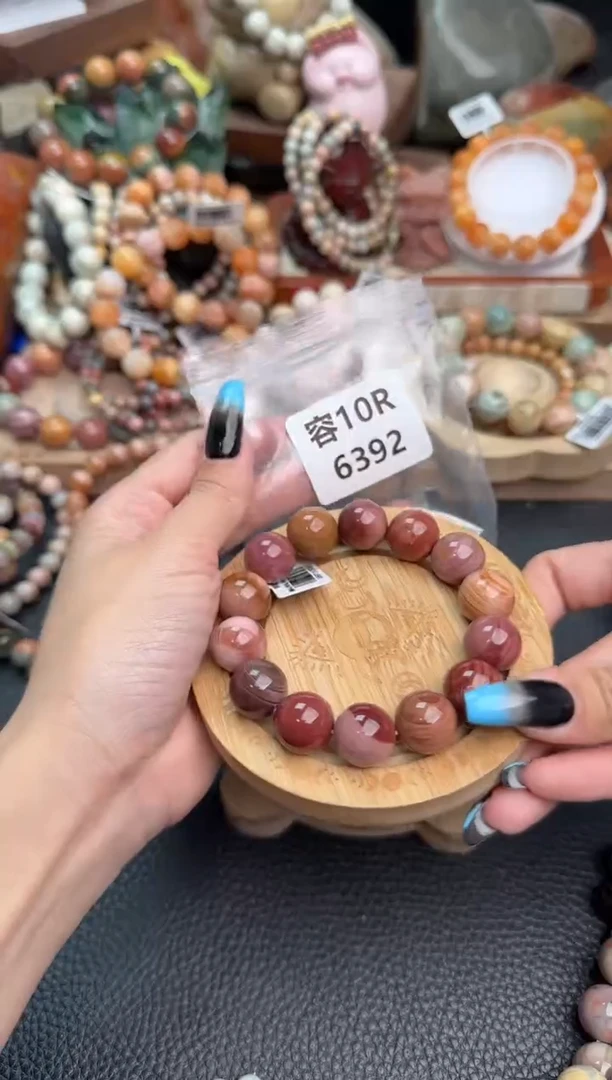 【闪购商品】石英质玉手链未镶嵌10R6392