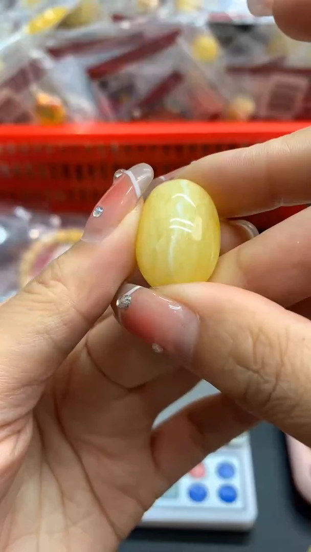 未镶嵌琥珀珠宝奇石2842