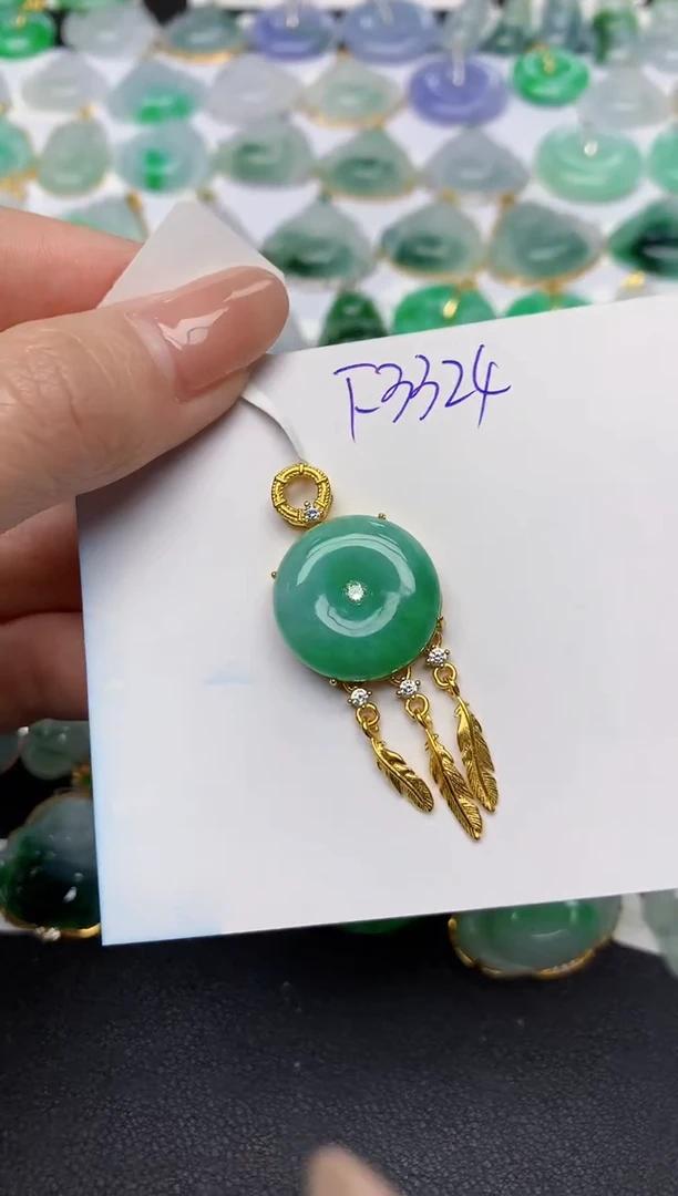 颈饰未镶嵌翡翠天然缅甸A货翡翠百元以上9元证书费自理