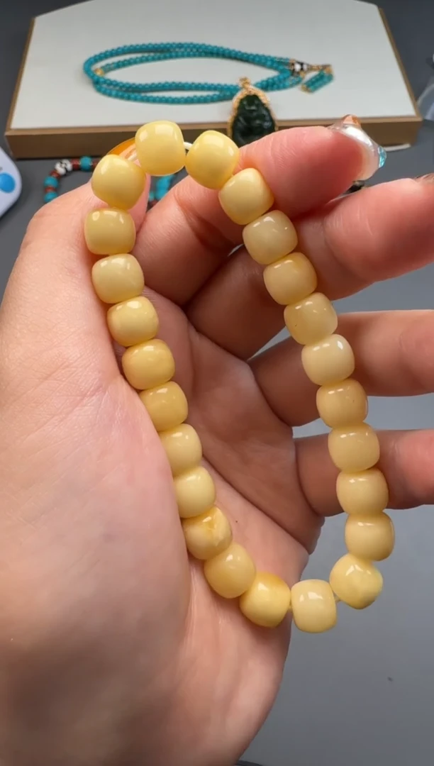 未镶嵌蜜蜡裸石妥*～手串手串多样性发货