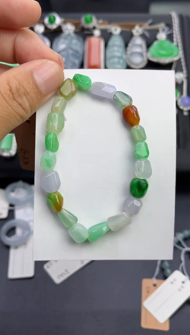 未镶嵌手串翡翠多人