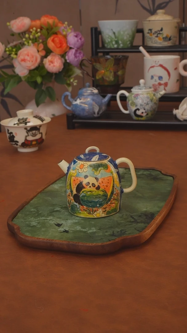 迷糊系列 熊猫西瓜壶