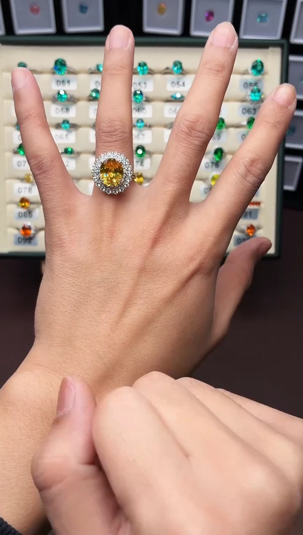 无925银轻奢金色雀黄色女神戒