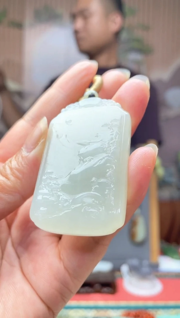 和田玉未镶嵌颈饰拍一发一