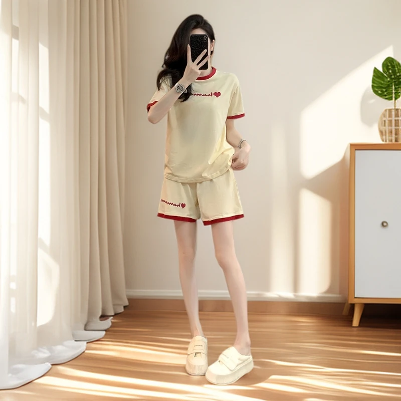 运动套装女夏季新款小香风撞色刺绣休闲学院风时尚短裤t恤两件套
