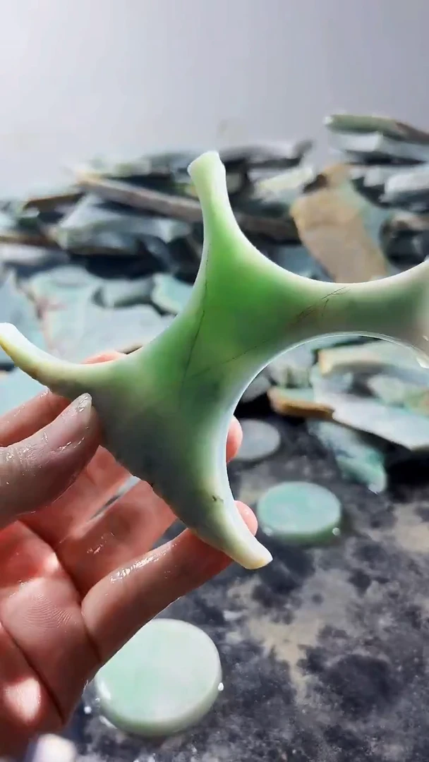 散珠翡翠缅甸翡翠A货帅2282