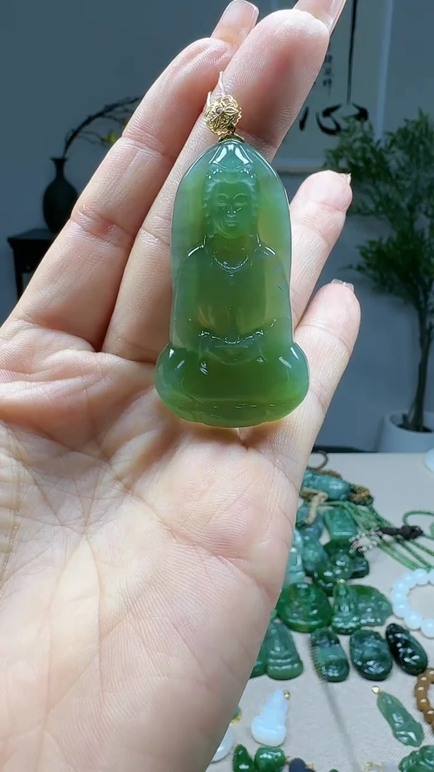 吊坠(不含链)18K金镶嵌和田玉1
