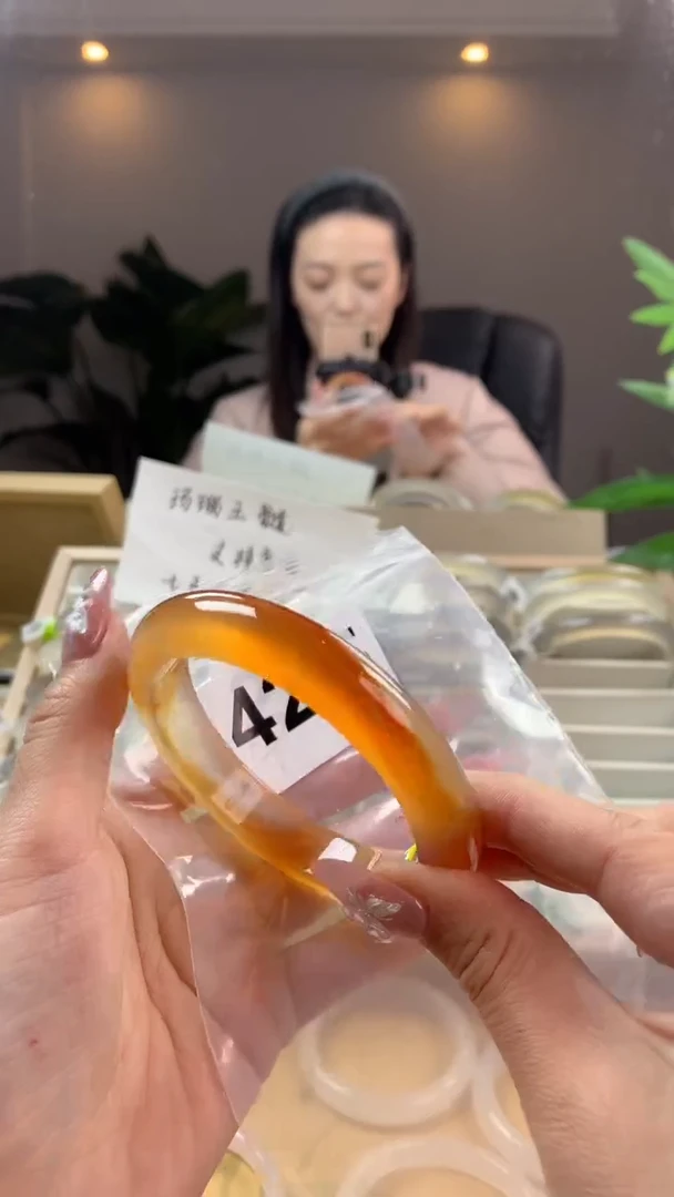 【闪购商品】玛瑙/玉髓手镯未镶嵌429