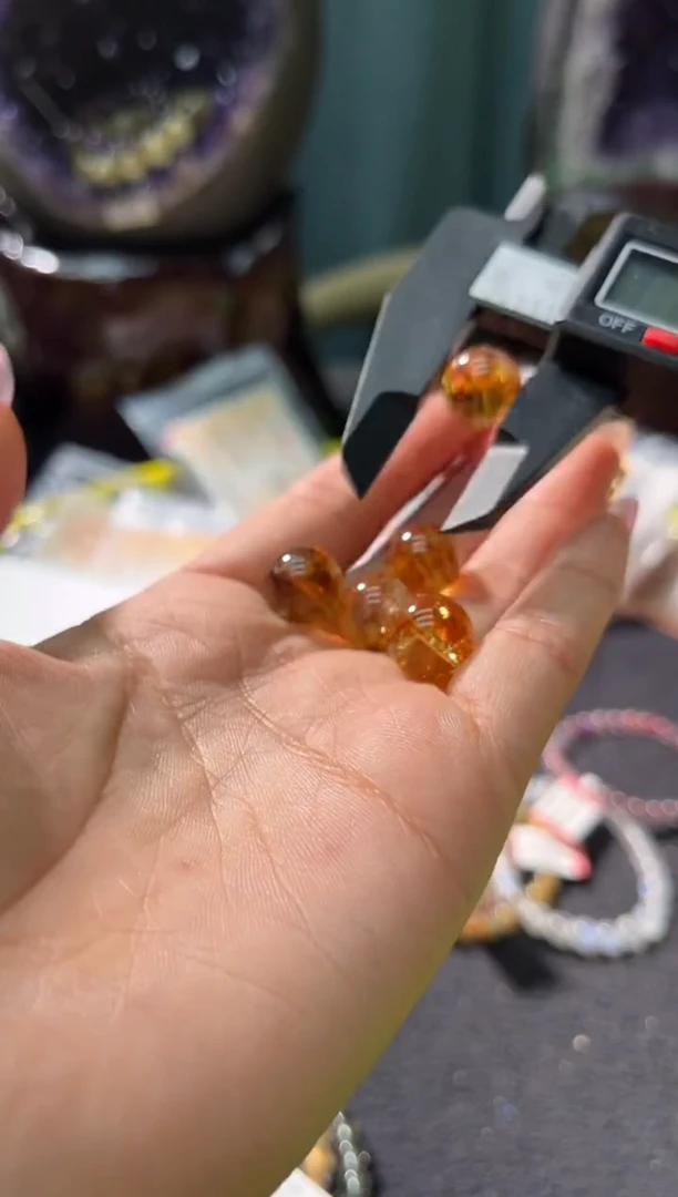 【闪购商品】水晶·未镶嵌119多样性发其一/12+