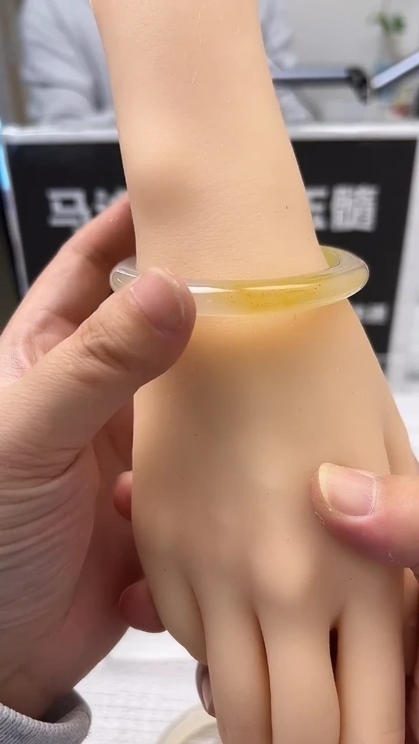 手镯玛瑙/玉髓未镶嵌54