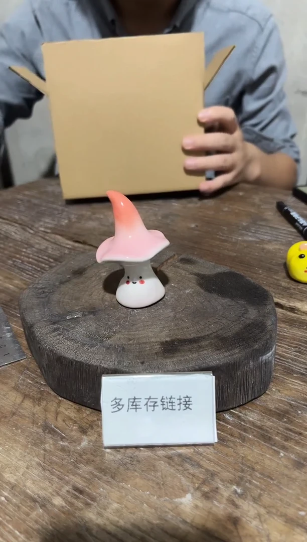 43釉下彩手绘陶瓷