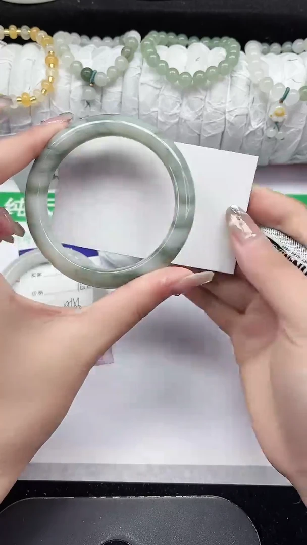 未镶嵌手镯石英质玉243-56/57