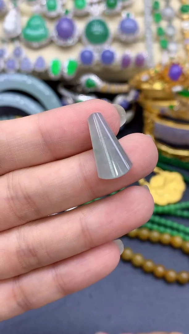 颈饰未镶嵌翡翠68-中国好珍宝