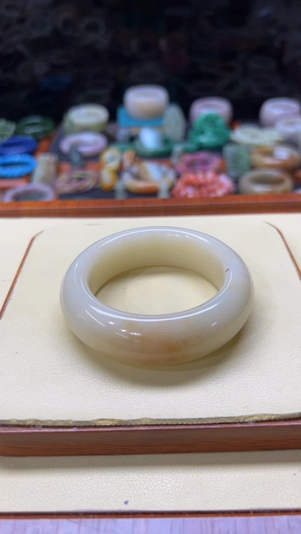 未镶嵌手镯石英质玉天****蓝265
