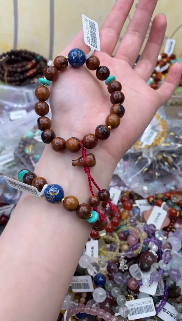 未镶嵌石英质玉手饰151