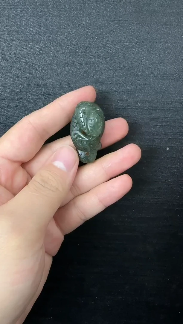 颈饰未镶嵌和田玉蛇-590771