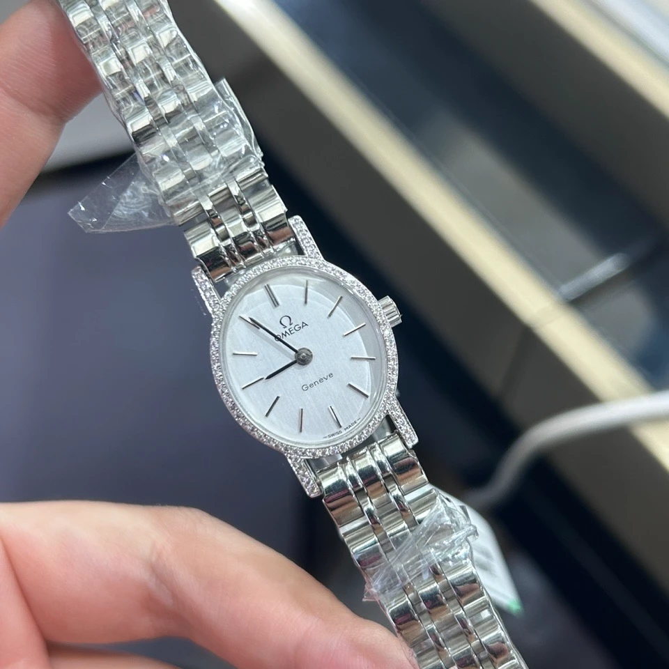 95新 Omega/欧米茄 手动机械表后钻20*23mm/公价32999/w10805