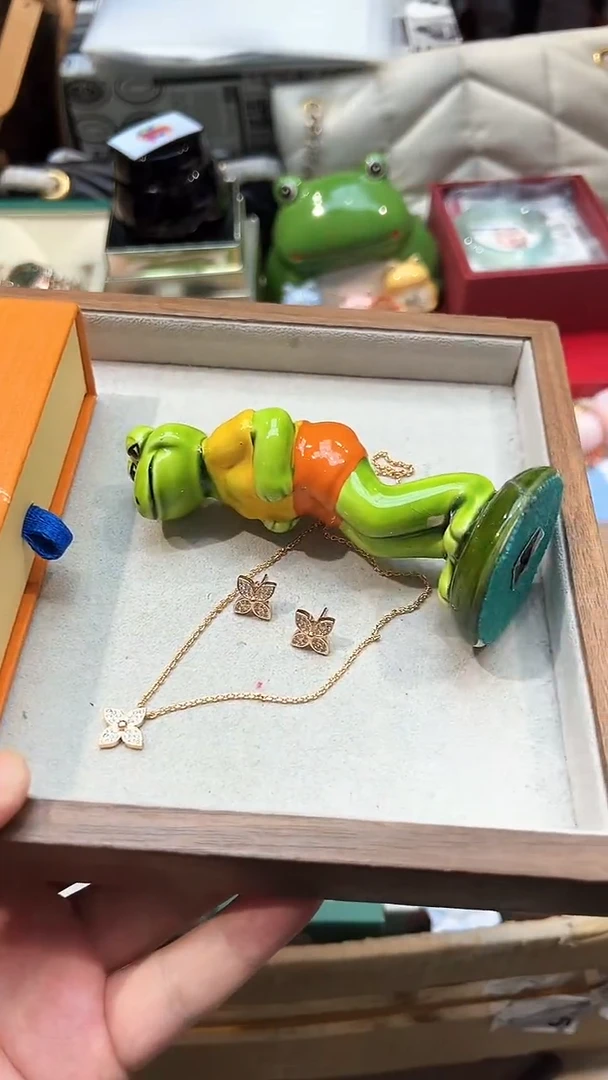 ..全球寻宝高端瓷儿