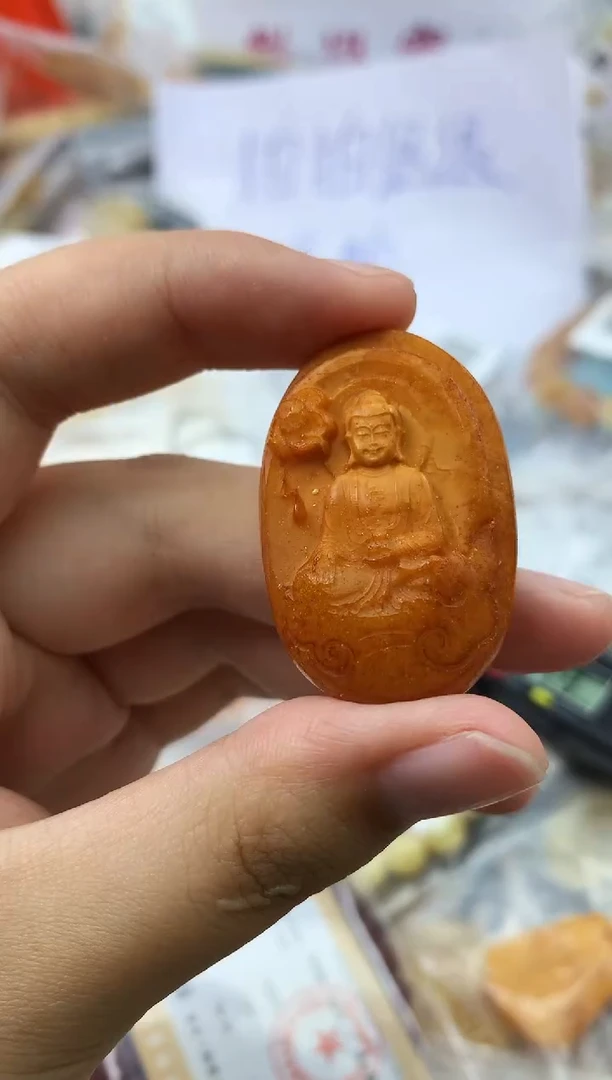 未镶嵌琥珀珠宝奇石98