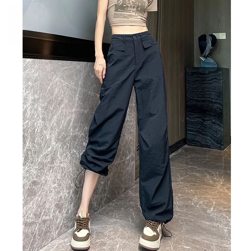 黑色冰丝美式速干工装裤女夏季束脚高腰宽松休闲运动登山降落伞裤