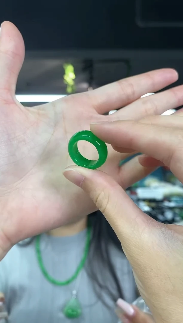 翡翠戒圈未镶嵌多样性发其一颜色微差