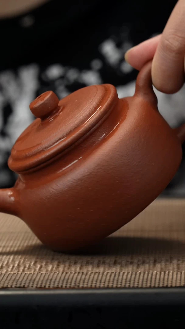 茶壶紫砂绝红降坡德钟210CC