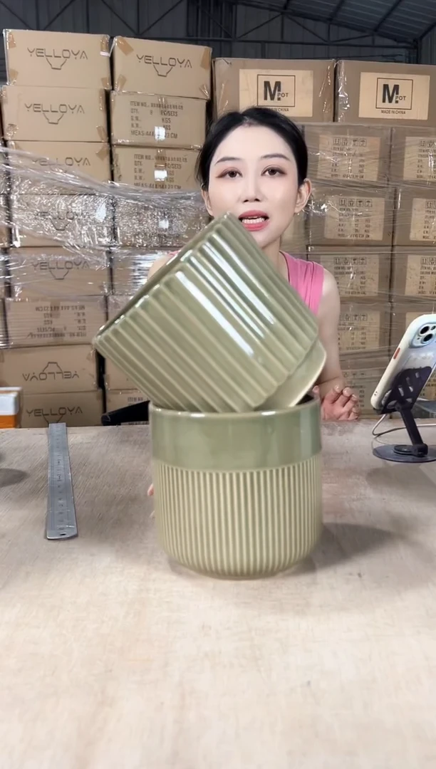 半条纹草绿色+条纹草绿色15x14