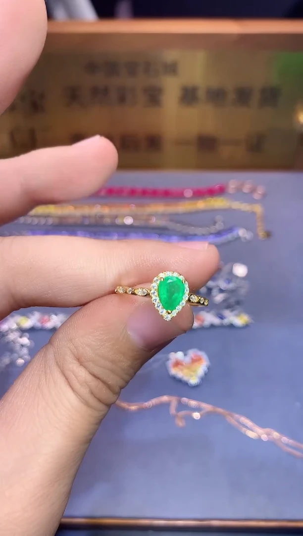 【闪购商品】祖母绿戒指银S925镶嵌........