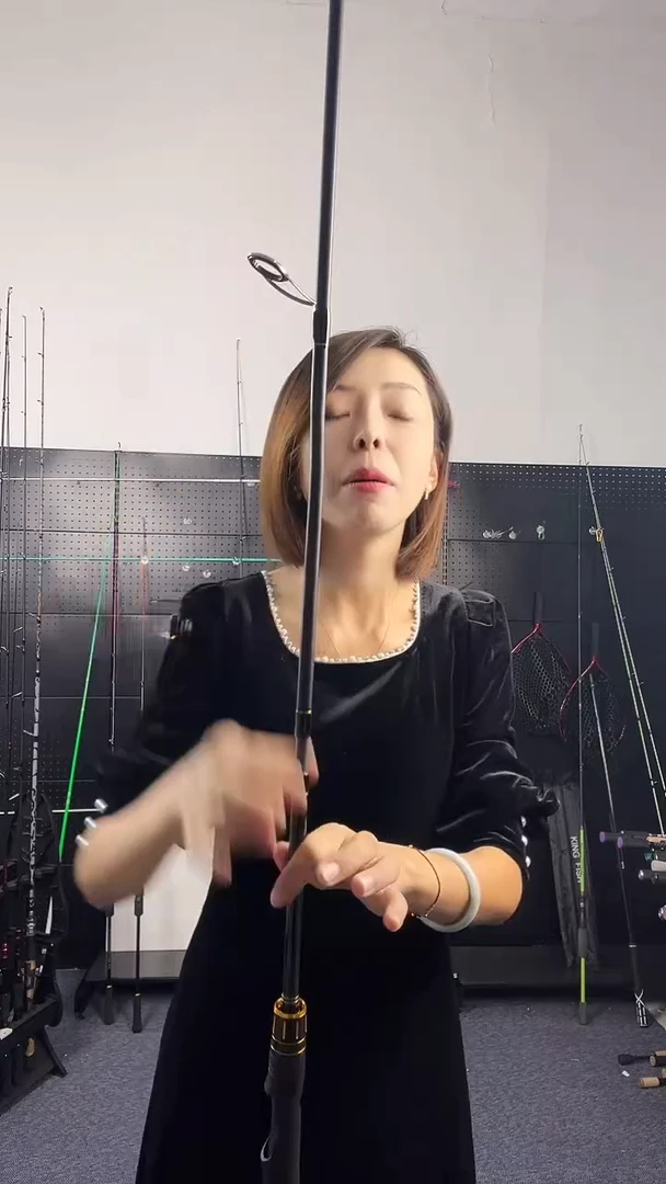 2.4m碳素（瑕疵杆没有售后 介意勿拍）4号2.4米直柄多节