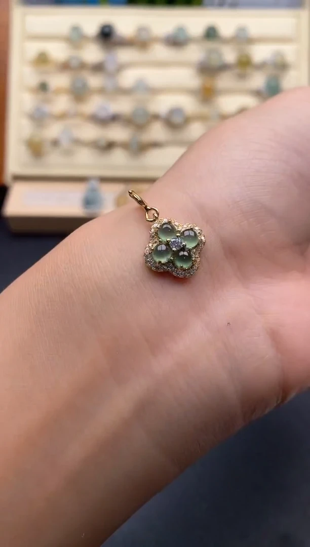 翡翠戒指银S925镶嵌6666666+9