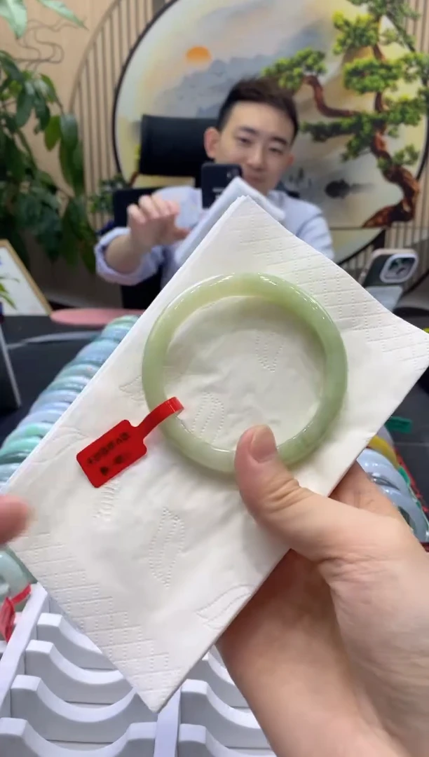 翡翠手镯未镶嵌000000005539