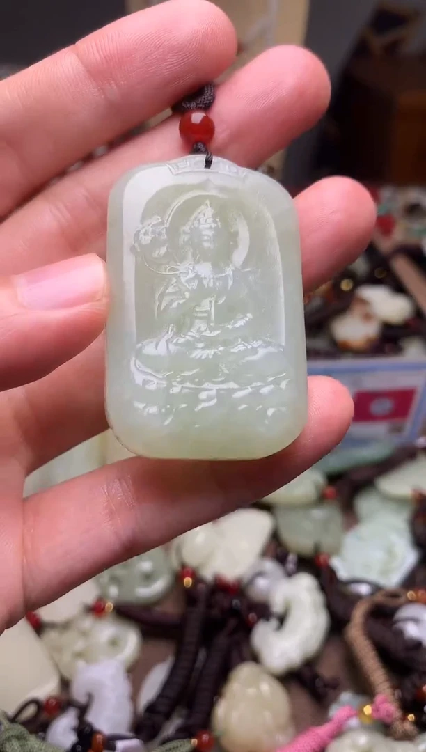 颈饰未镶嵌和田玉新疆料青海料清水和田玉吊坠