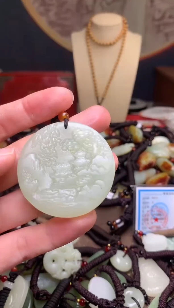 颈饰未镶嵌和田玉新疆料青海料清水和田玉吊坠