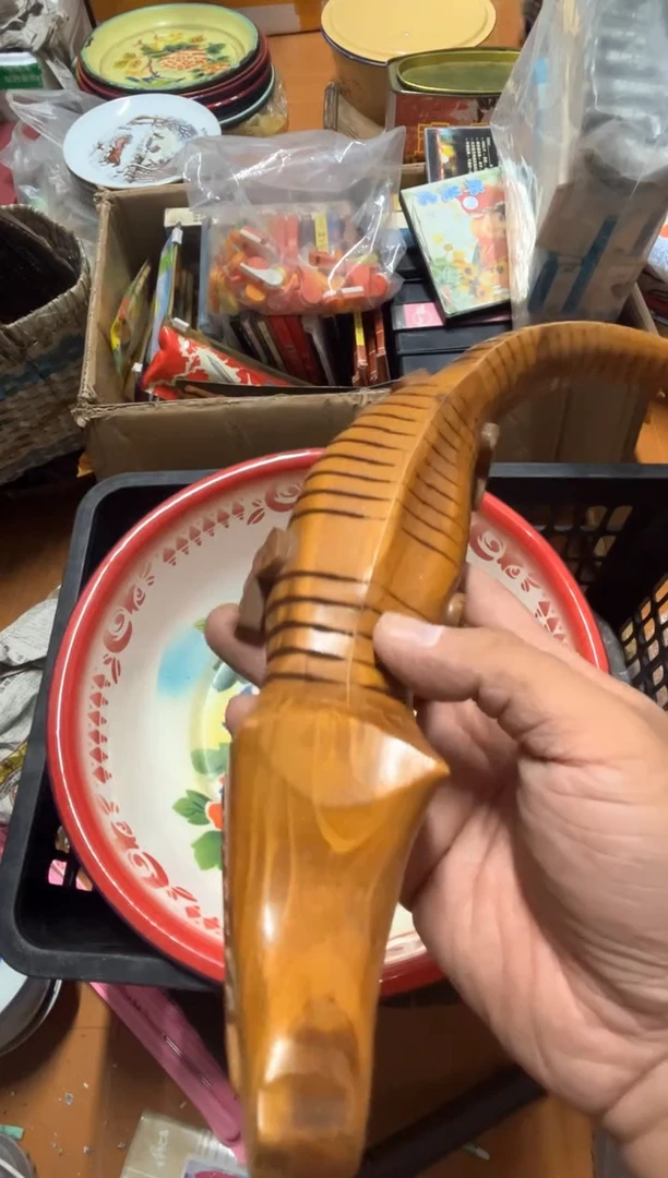 手工艺品琉璃知**友摆件
