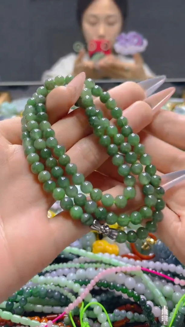 颈饰未镶嵌翡翠5MM