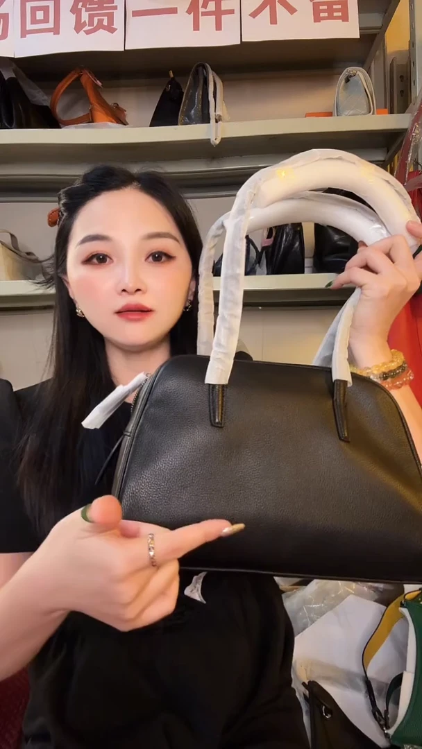 小牛皮（革）珊瑚店清斜挎包真皮包时尚百搭包包