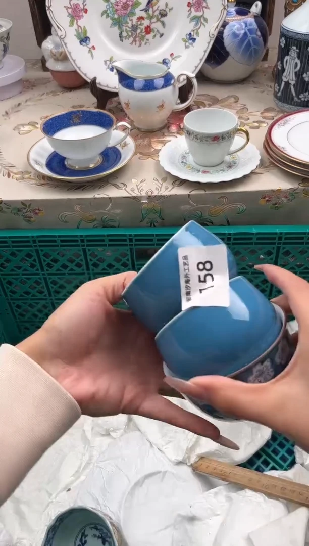 瓷片?****?C         158