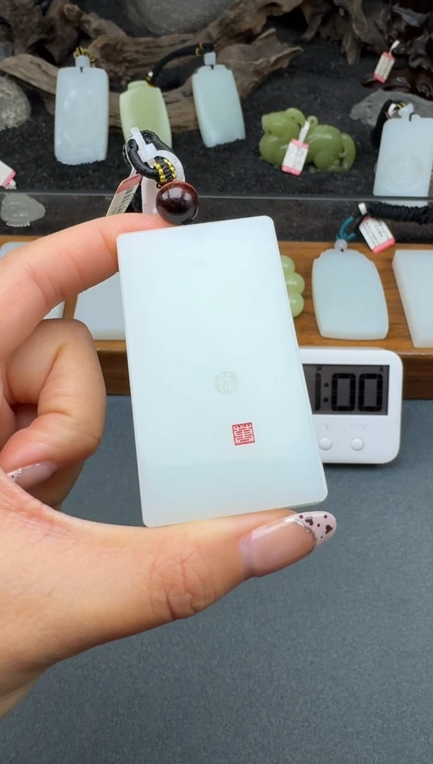 颈饰未镶嵌和田玉閒*3