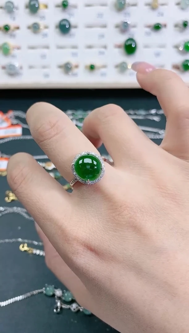 翡翠戒指银S925镶嵌天然翡翠